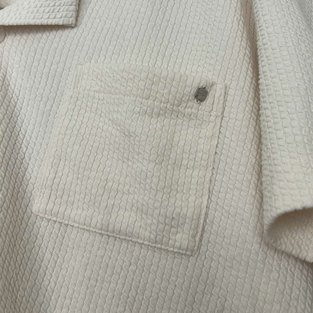 Fabletics Crinkle Knit Boxy Button Down Shirt Egret - Picture 5 of 9